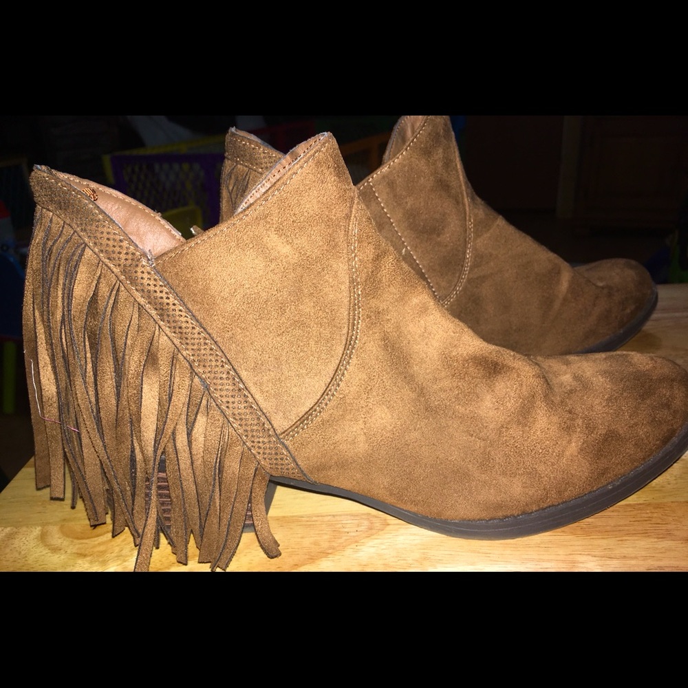 Tan Fringe Booties